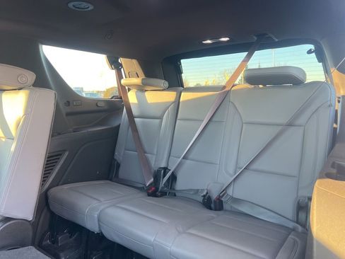 Used 2021 Chevrolet Tahoe LT AWD/4WD image 19