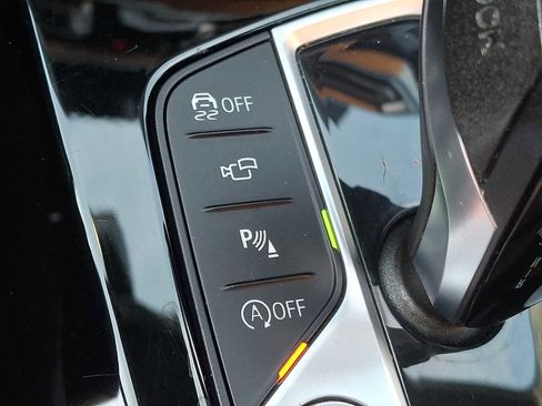 Used 2022 BMW X4 xDrive30i w/ Premium Package 2 image 21