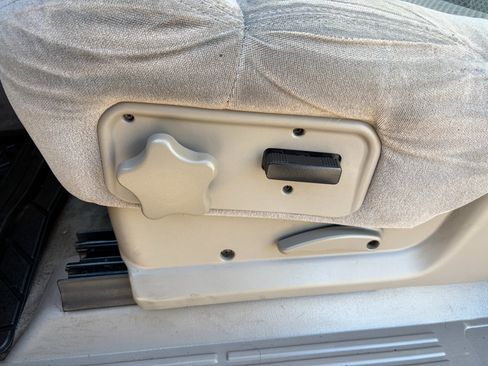 Used 2002 Chevrolet Silverado 2500 4x4 Crew Cab image 11