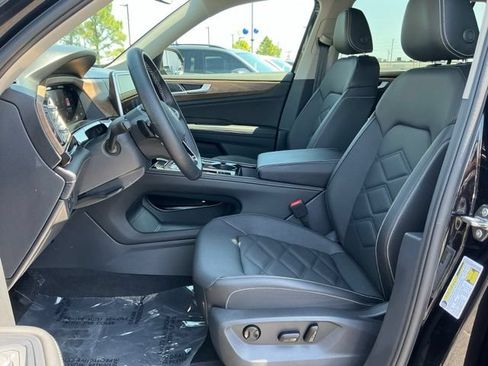 Certified 2026 Volkswagen Atlas SE AWD/4WD image 13