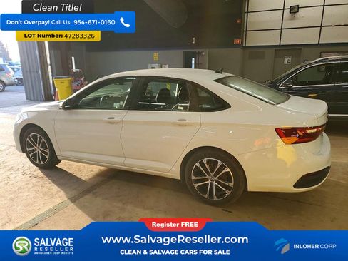Used 2025 Volkswagen Jetta Sport image 3