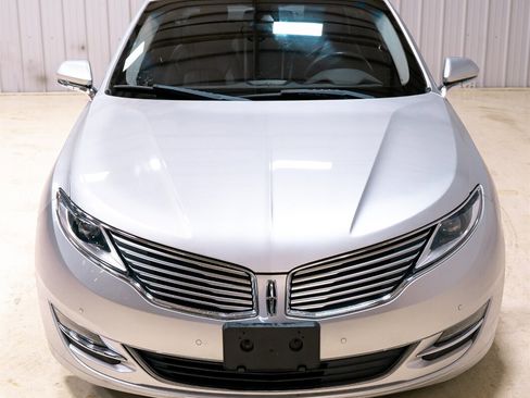 Used 2013 Lincoln MKZ AWD image 11