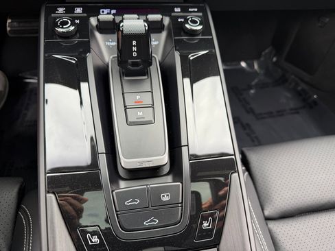 Certified 2025 Porsche 911 Carrera 4 GTS image 25