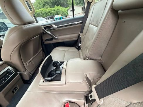 Used 2023 Lexus GX 460 Luxury w/ Accessory Package AWD/4WD image 76