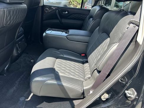 Used 2019 INFINITI QX80 Luxe w/ 22" Wheel Package RWD image 18