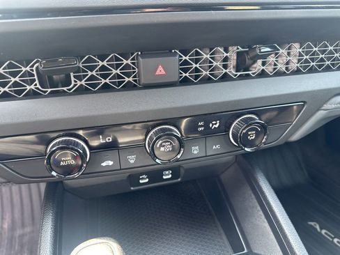 Used 2023 Honda Accord LX image 17