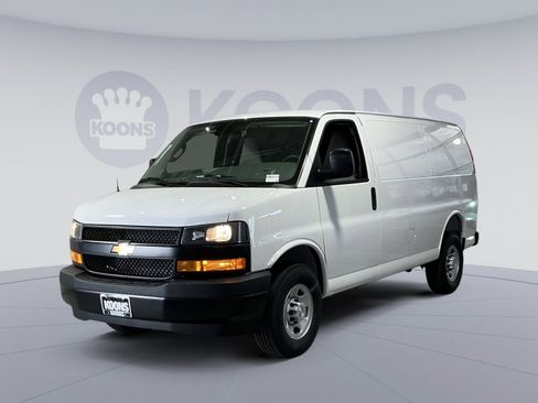 New 2026 Chevrolet Express 2500 image 1