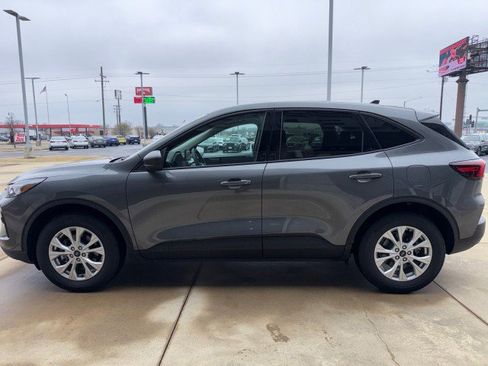 Used 2025 Ford Escape Active image 5
