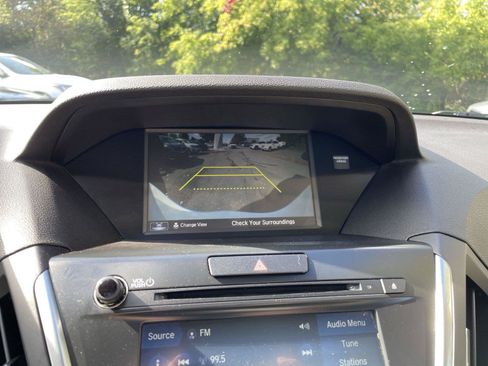 Used 2020 Acura MDX SH-AWD image 18