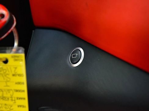 Used 2015 Ferrari California T RWD image 51