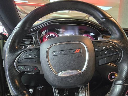 Used 2018 Dodge Challenger SXT w/ Blacktop Package image 21