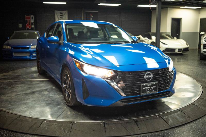 Used 2025 Nissan Sentra SV FWD image 5