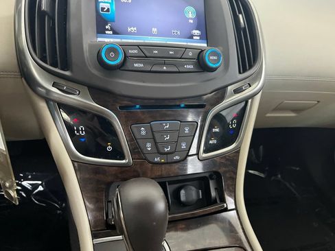 Used 2015 Buick LaCrosse FWD image 68