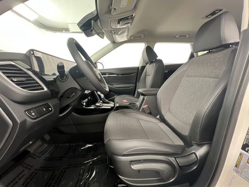 New 2026 Kia Seltos S image 28