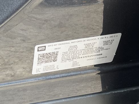 Used 2022 Chevrolet Blazer LT FWD image 29