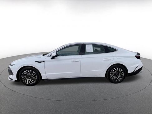 Used 2025 Hyundai Sonata SEL FWD image 9