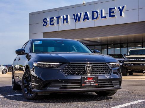 Used 2025 Honda Accord SE image 3