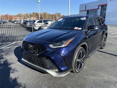 Used 2022 Toyota Highlander XSE