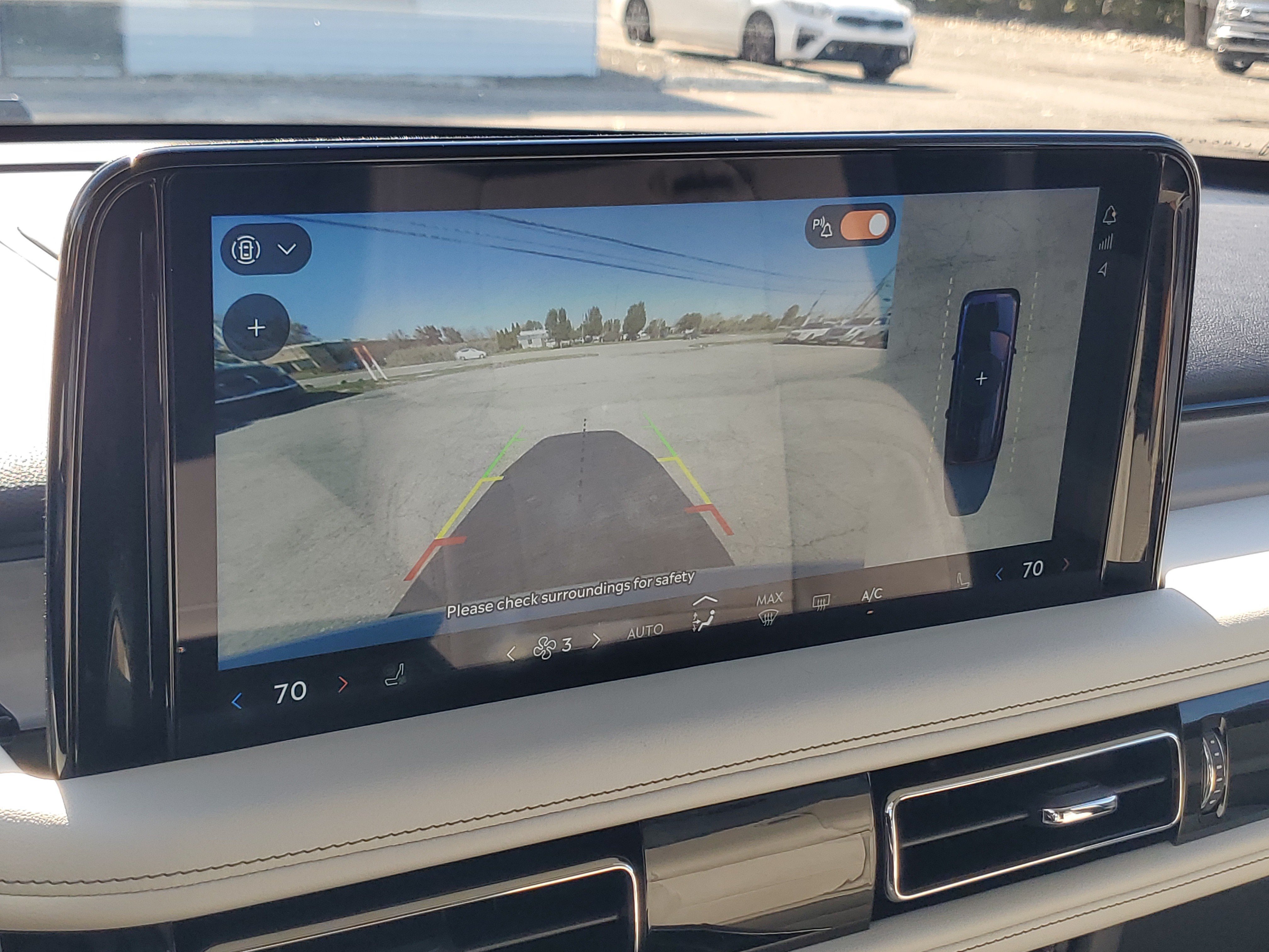 Used 2025 Lincoln Aviator Reserve w/ Equipment Group 201A AWD/4WD image 17