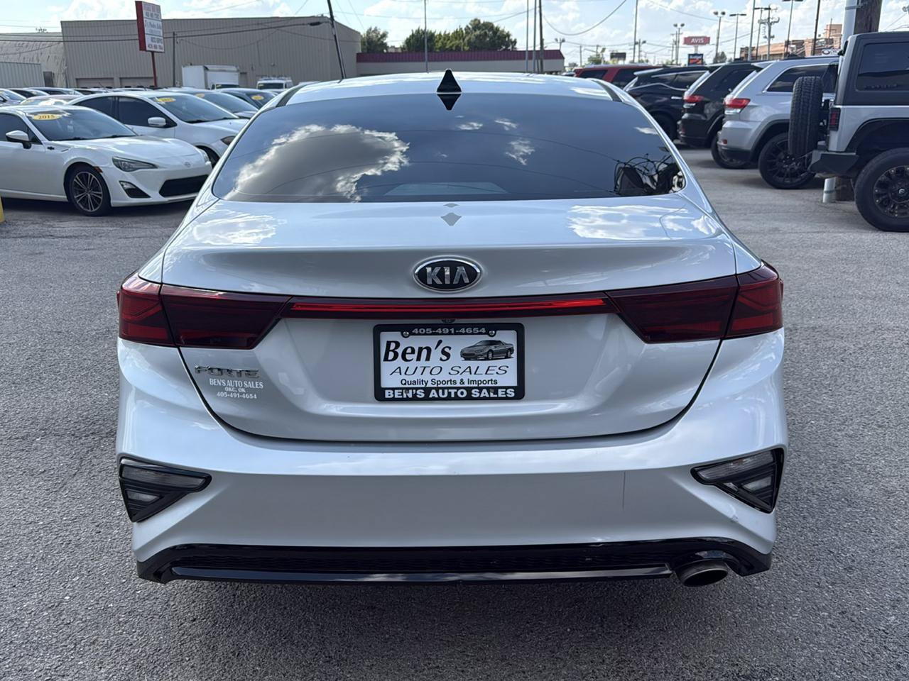Used 2019 Kia Forte LXS FWD image 7