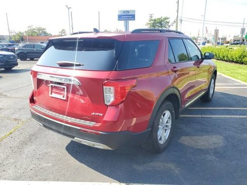 Certified 2024 Ford Explorer XLT w/ Equipment Group 202A AWD/4WD image 5
