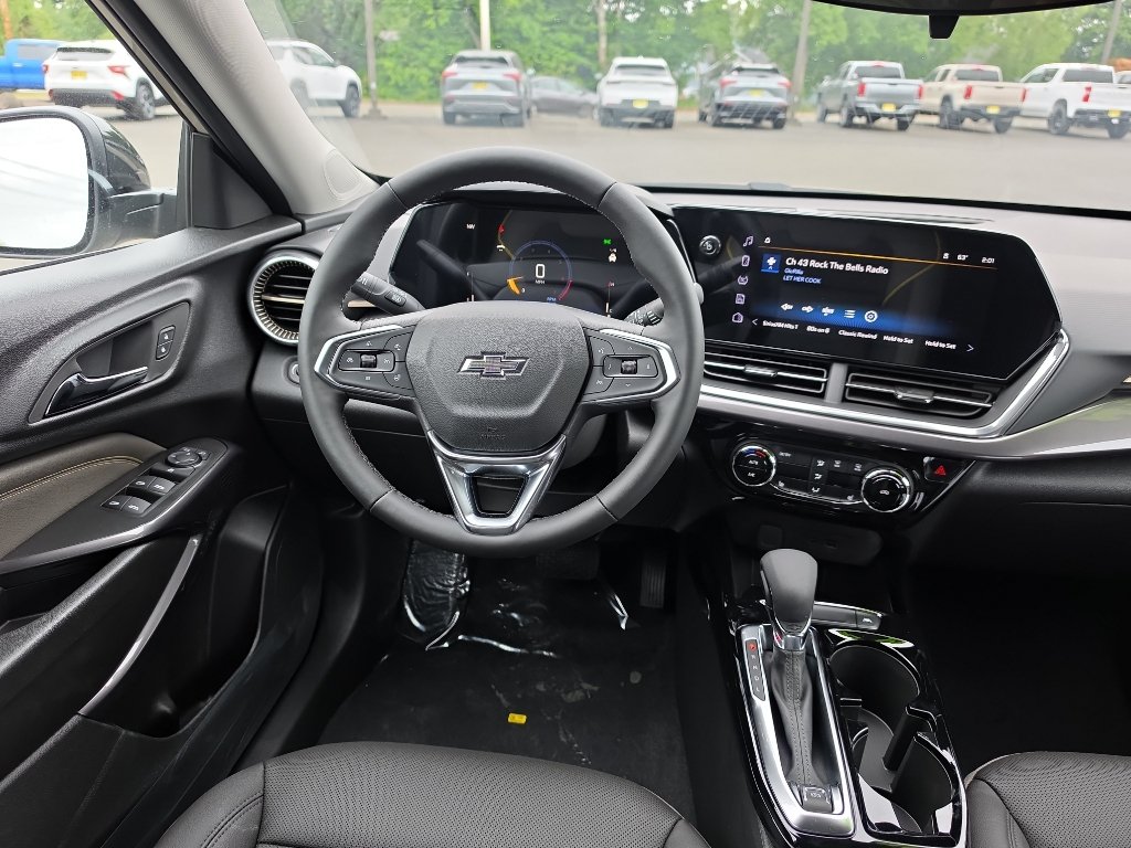 New 2026 Chevrolet Trax ACTIV w/ Driver Confidence Package FWD image 21