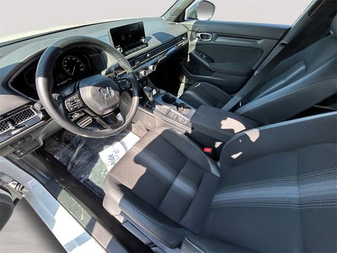 Used 2024 Honda Civic Sport image 10