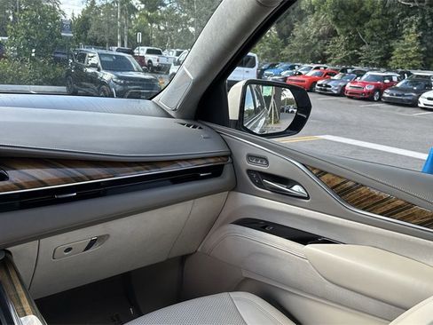 Used 2021 Cadillac Escalade Sport Platinum w/ Heavy-Duty Trailer Package image 16