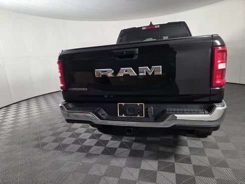 Used 2025 RAM 1500 Big Horn RWD image 5