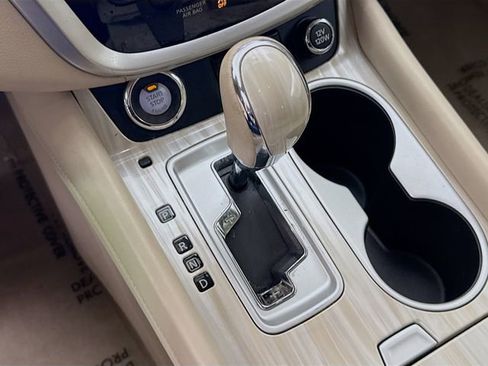 Used 2015 Nissan Murano SL image 17