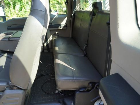 Used 2010 Ford F350 XL image 28