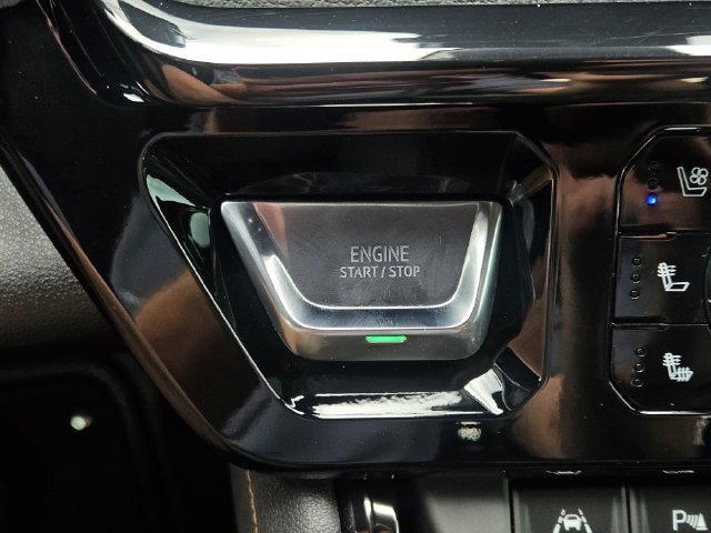 Used 2025 GMC Sierra 1500 AT4 w/ AT4 Premium Package AWD/4WD image 21