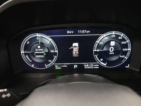 Used 2024 Mitsubishi Outlander 4WD Plug-In Hybrid image 37