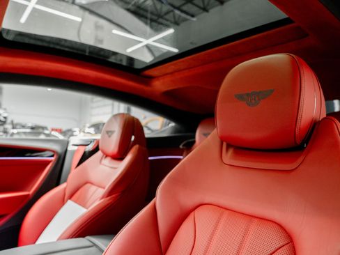 Used 2025 Bentley Continental GT AWD/4WD image 17