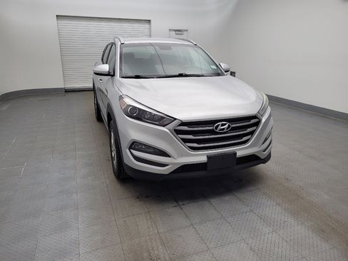 Used 2017 Hyundai Tucson SE Plus image 14