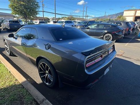 Used 2018 Dodge Challenger R/T Scat Pack image 3