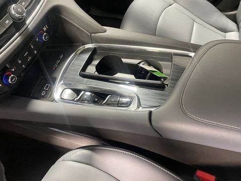 Used 2023 Buick Enclave Essence w/ Experience Buick Package image 17