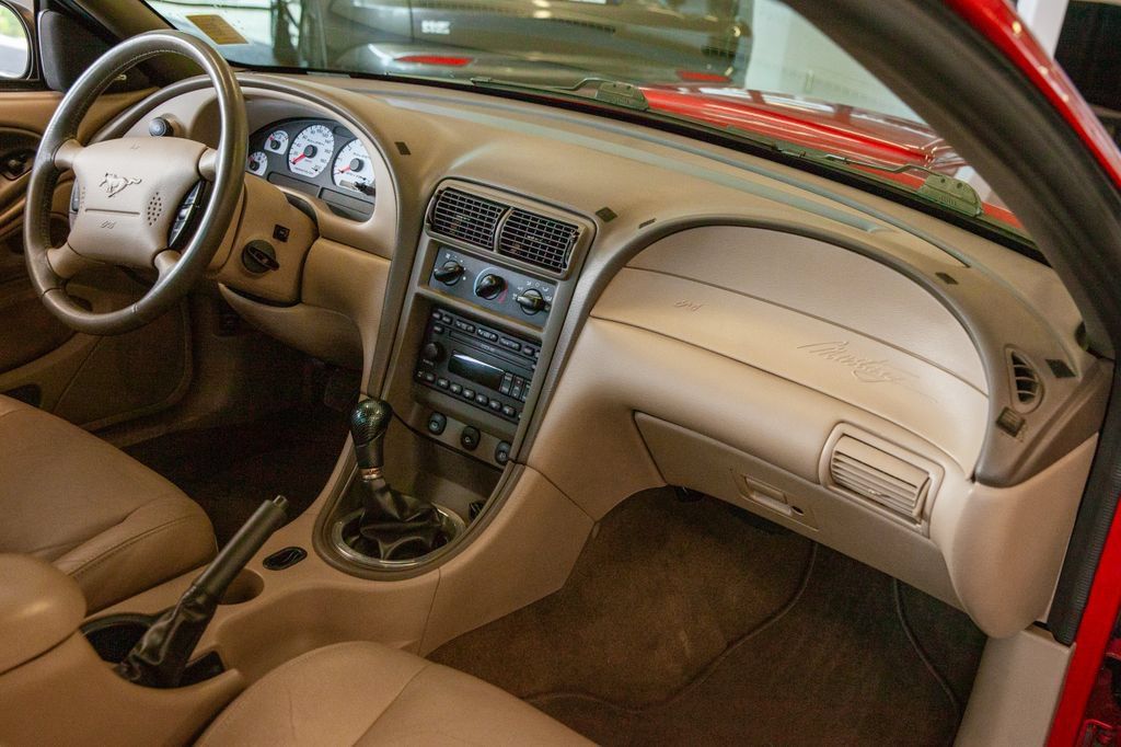 Used 2001 Ford Mustang GT RWD image 9