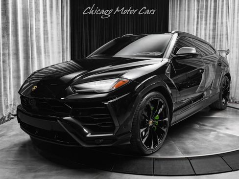 Used 2020 Lamborghini Urus image 37