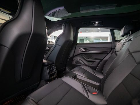New 2025 Porsche Taycan 4S image 37