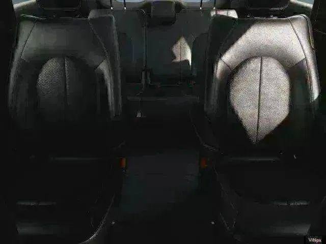 New 2027 Chrysler Pacifica Select FWD image 17