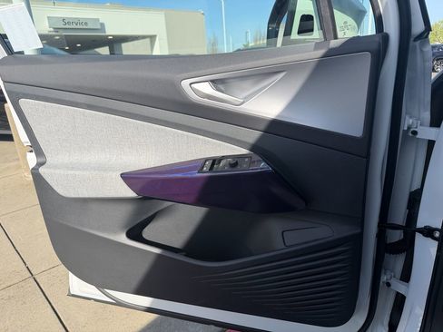 New 2026 Volkswagen ID.4 Pro RWD image 12
