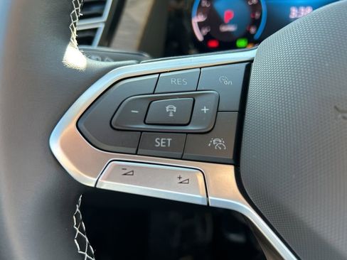 New 2026 Volkswagen Atlas SE FWD image 27