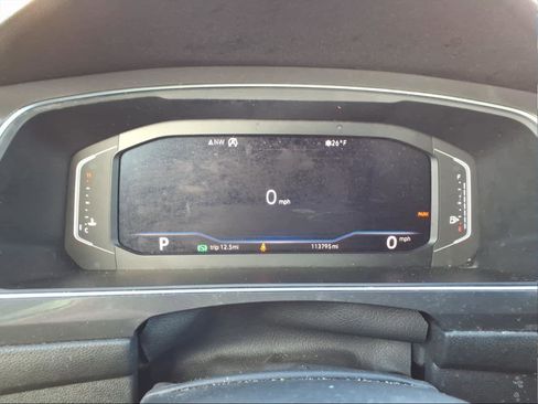 Used 2019 Volkswagen Tiguan SEL image 18