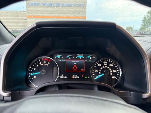 Used 2018 Ford F150 Lariat w/ Equipment Group 502A Luxury AWD/4WD image 31