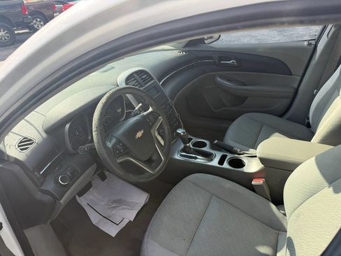 Used 2015 Chevrolet Malibu LS w/ Protection Package FWD image 8