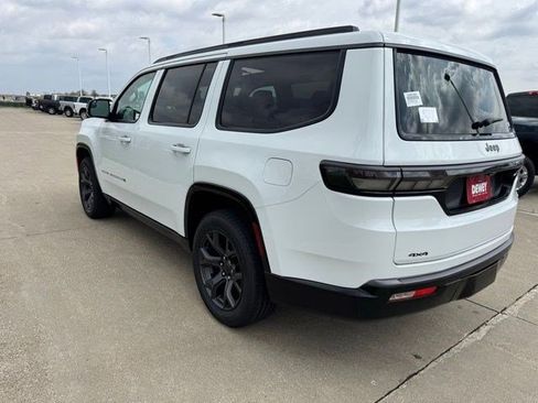 New 2026 Jeep Grand Wagoneer Limited AWD/4WD image 5