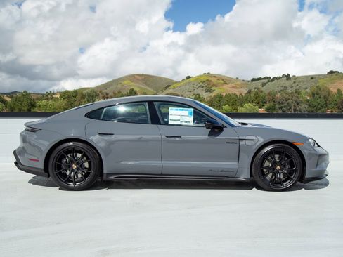 New 2026 Porsche Taycan AWD/4WD image 8