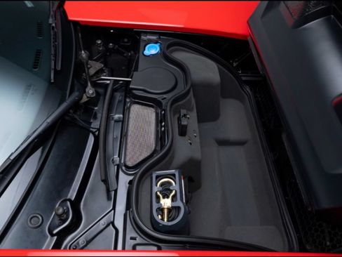 Used 2005 Ford GT RWD image 66
