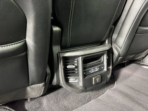 Used 2025 RAM 1500 Laramie AWD/4WD image 25